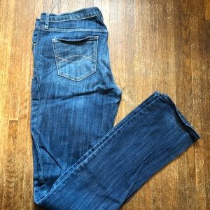 Abercrombie and Fitch boot leg jeans- Size 6R
